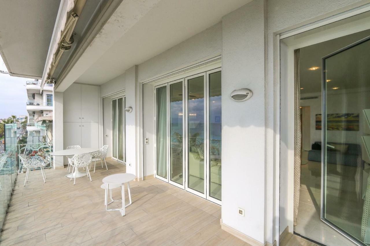 Seafront Modern Apartment Ница Екстериор снимка