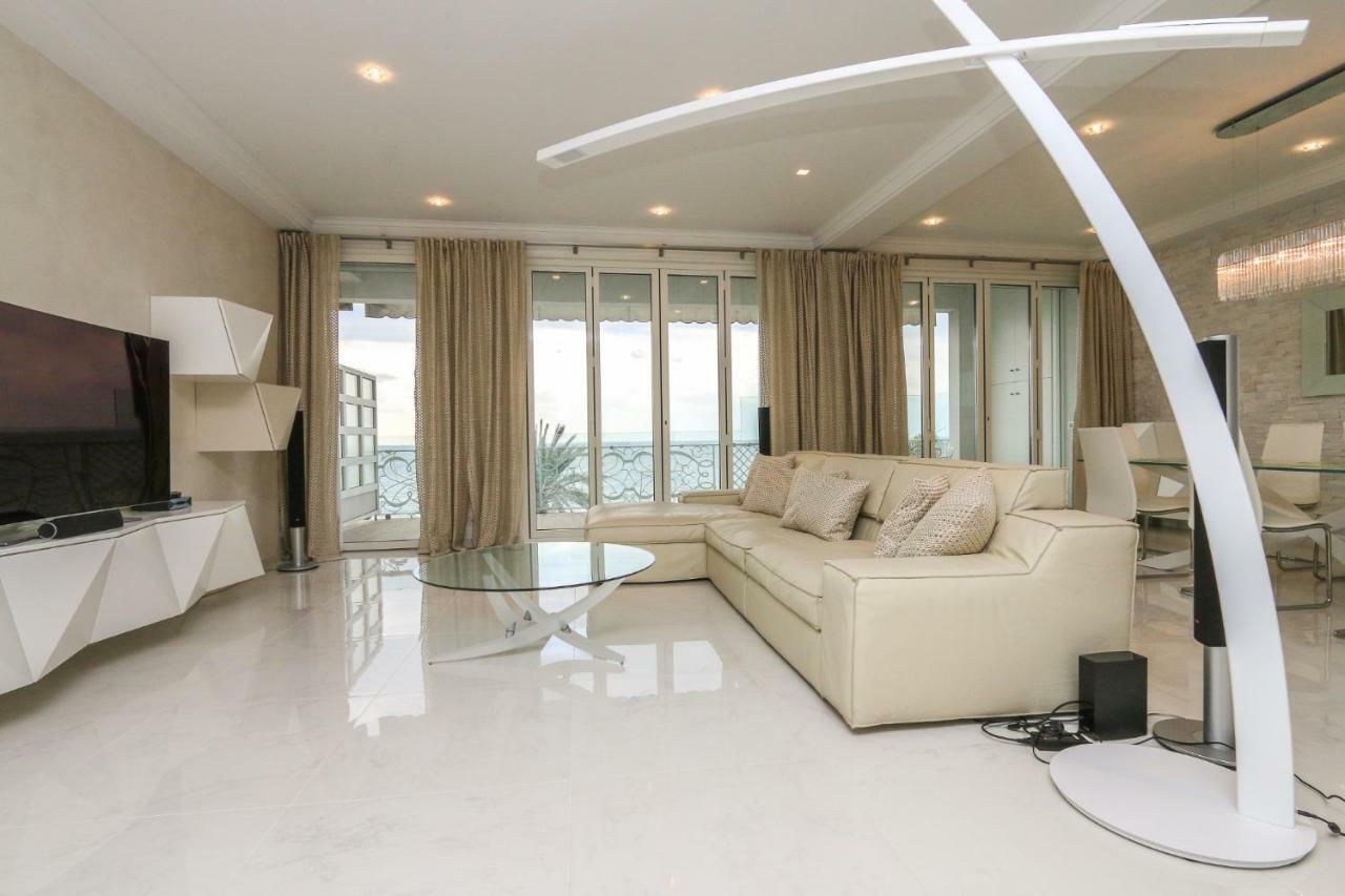 Seafront Modern Apartment Ница Екстериор снимка