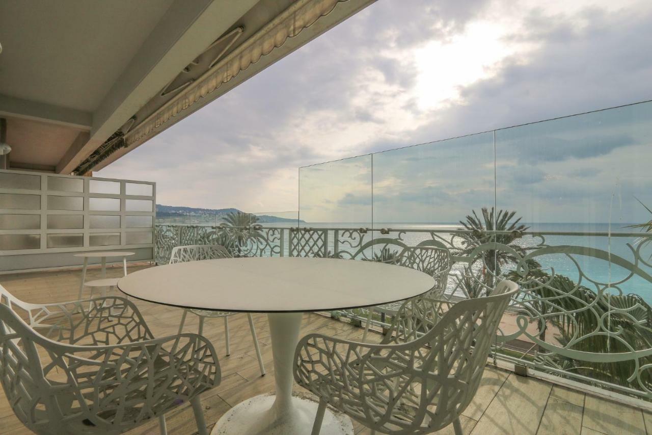 Seafront Modern Apartment Ница Екстериор снимка